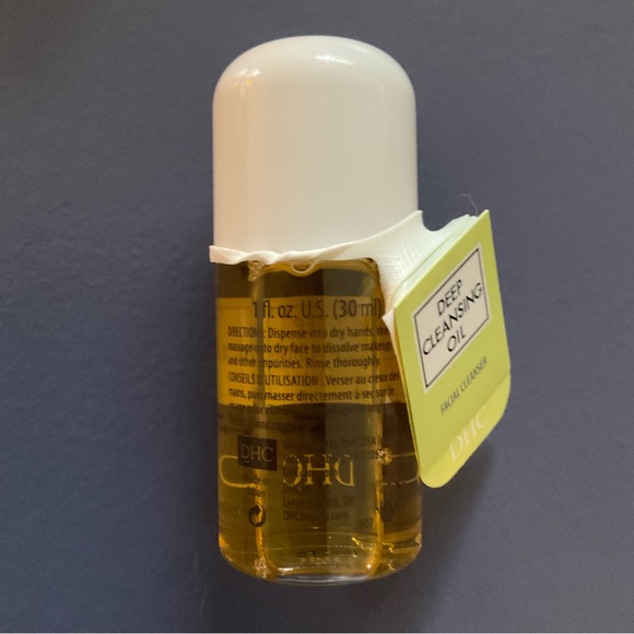 🫒DHC - Deep Cleansing Oil - Picture 2 of 6